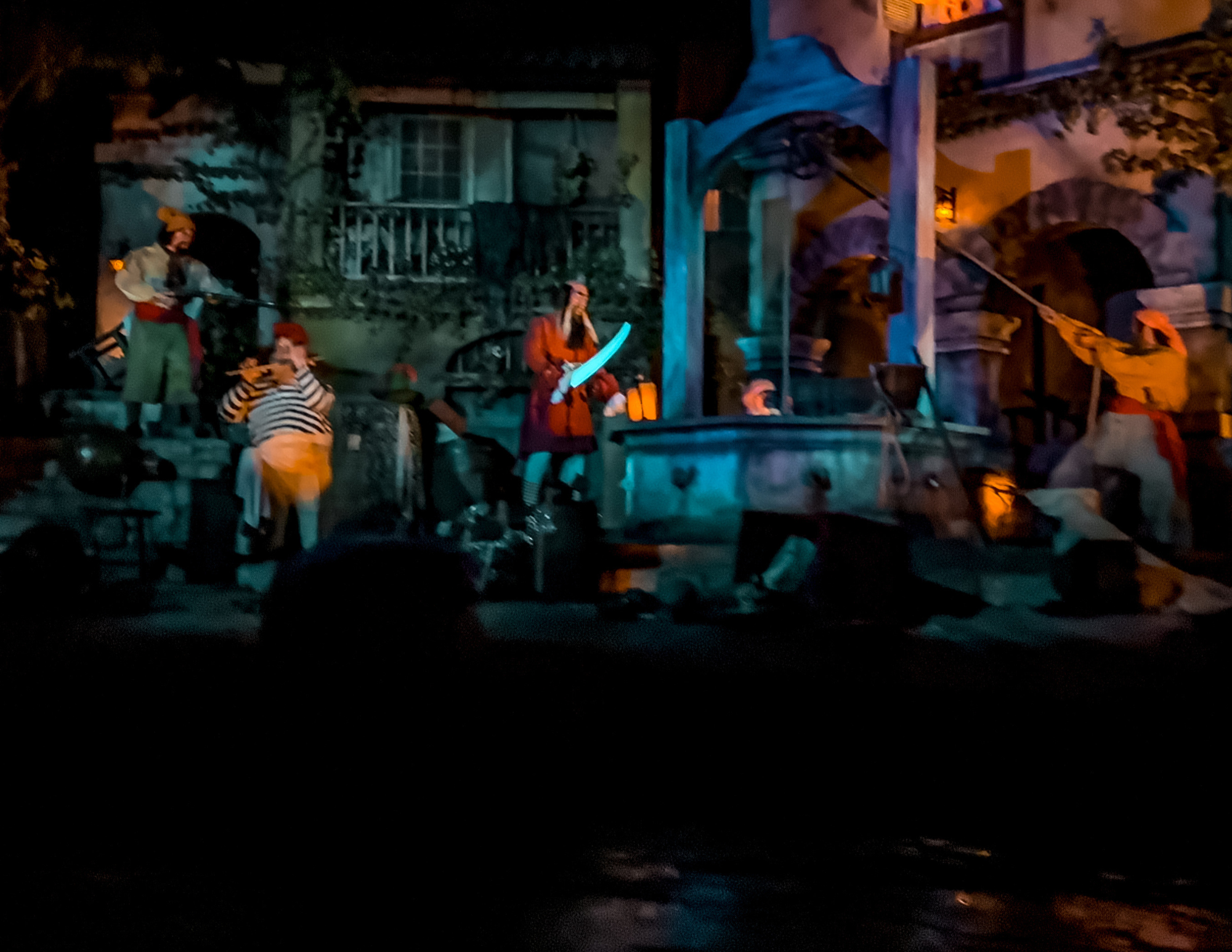 Disneyland Paris Guide (3).png